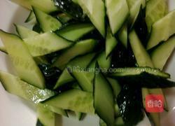 黄瓜炒火腿鸡蛋的做法图解4