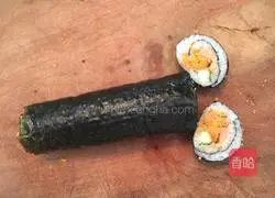 Illustration of how to make meat floss sushi 7