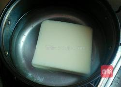 凉拌米豆腐的做法图解1