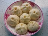 甘蓝肉包子