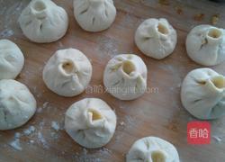 甘蓝肉包子的做法图解4