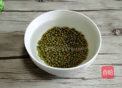 绿豆稀饭的做法图解1