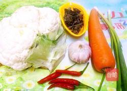 凉拌花菜的做法图解1