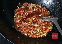 特色炸酱面的做法图解12
