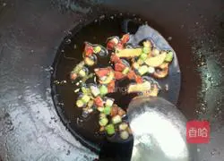 Illustration of how to make chicken stewed with potatoes 3