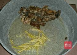 土豆焖排骨的做法图解9