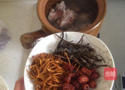 虫草花大骨头汤的做法图解2