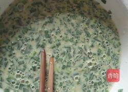 烙韭菜饼的做法图解4