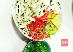 青椒茄子丝的做法图解2