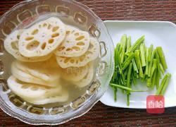 香辣凉拌藕片的做法图解2