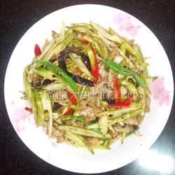 鲜竹笋炒肉丝的做法 菜谱 香哈网