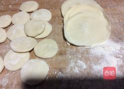 猪肉芹菜馅饺子的做法图解12