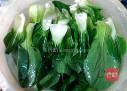 油菜炒鸡蛋的做法图解2