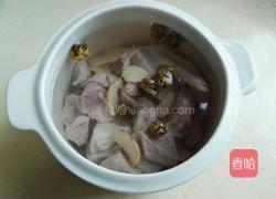 花旗参石斛瘦肉汤的做法图解6
