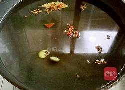 水煮花生的做法图解3