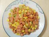 玉米粒炒火腿的做法[图]