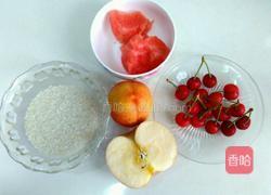 什锦水果粥的做法图解1