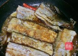 家常红烧带鱼的做法图解12