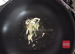 大虾红烧豆腐的做法图解4