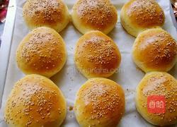 香辣鸡腿堡的做法图解1