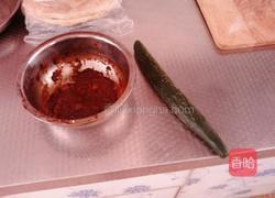 爽口酱黄瓜的做法图解1