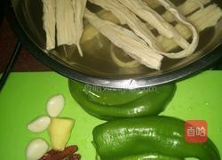 黄瓜凉拌腐竹的做法图解1