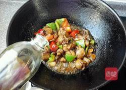 家常红烧鸡块的做法图解11