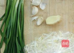 韭菜炒豆芽～家常菜的做法图解1