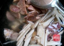 大头鱼芋头杏鲍菇碎肉汤的做法图解10