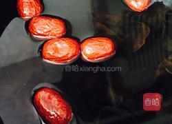 黑木耳红枣汤的做法图解3