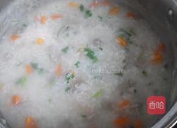 胡萝卜瘦肉粥的做法图解7