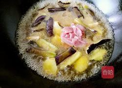 东北版土豆炖茄子的做法图解7