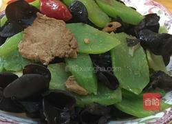 莴笋木耳炒肉片的做法图解3