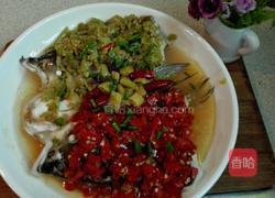 剁椒双色鱼头的做法图解9