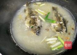 养生鲫鱼汤的做法图解3