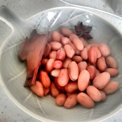 煮花生的做法[图]