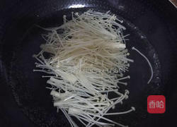 金针菇拌黄瓜的做法图解5