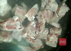 山药炖排骨的做法图解1