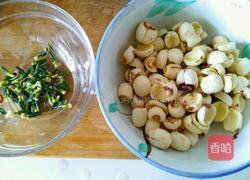 莲子银耳粥的做法图解4