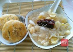 莲子银耳粥的做法图解8