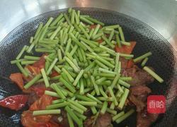 香肠炒蒜苔的做法图解10