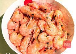 虾仁木耳滑蛋的做法图解1