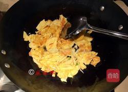 虾仁木耳滑蛋的做法图解6