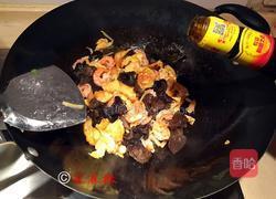 虾仁木耳滑蛋的做法图解11