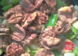 尖椒爆鸡心的做法图解8