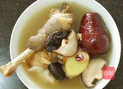 红枣香菇土鸡汤的做法图解7