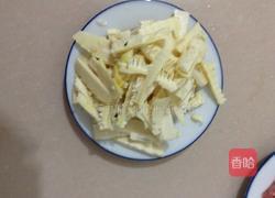 春笋小炒肉的做法图解2
