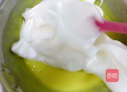 彩虹蛋糕卷的做法图解8