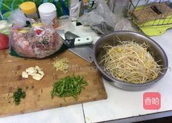 豆芽烧羊肉卷的做法图解1