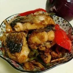 煎草鱼块的做法[图]